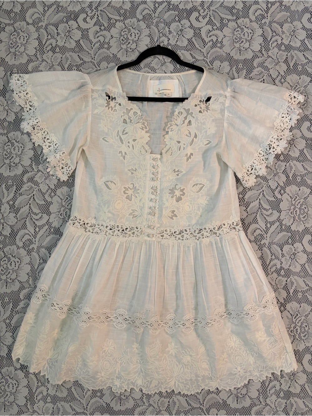 By ANTHROPOLOGIE Lace Trimmed Embroidered Cutwork Flutter Sleeve Mini Dress